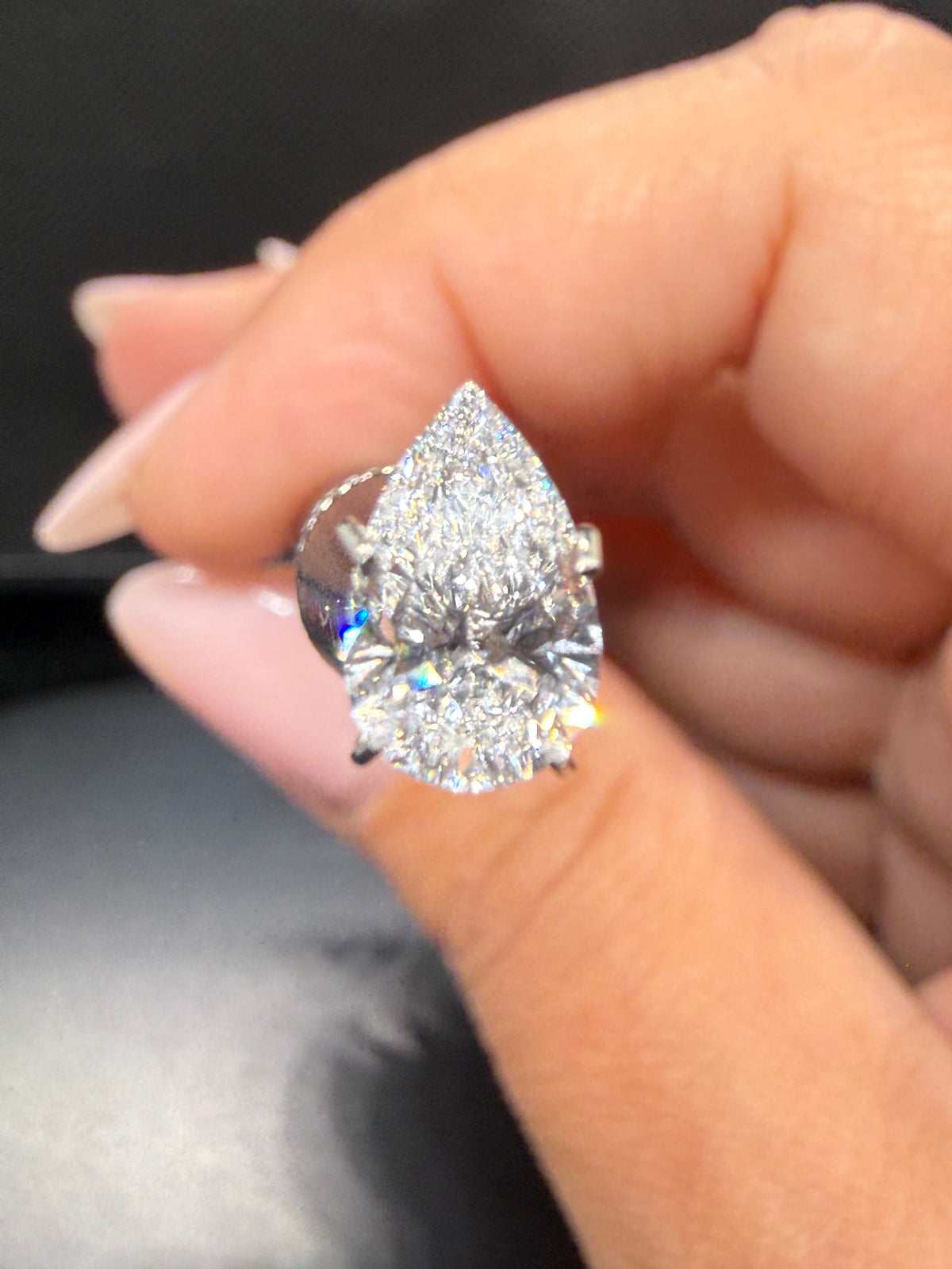 (#102) 1.06 Carat Lab Grown Diamond - Pear Cut - E VVS2