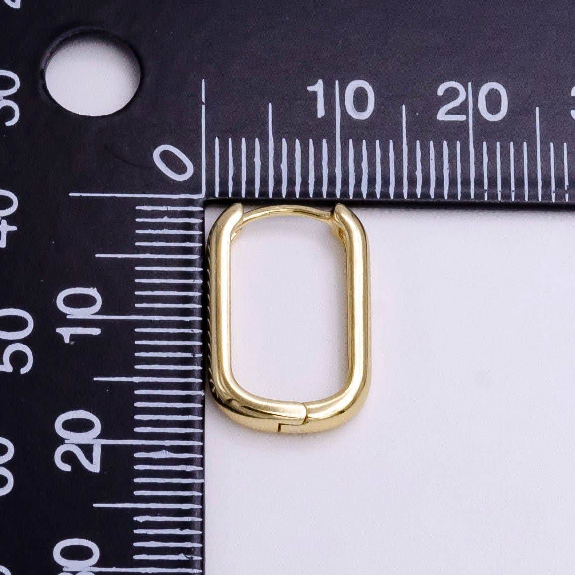 (#83) 14K Gold Filled or Silver 18mm Oblong Minimalist Huggie Hoop Earrings