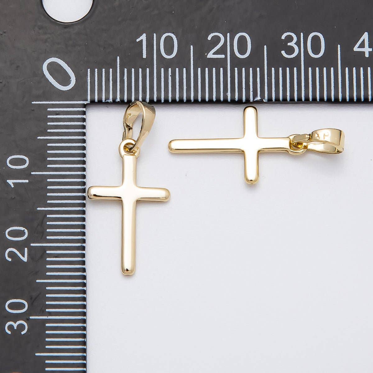 (#75) 14K Gold Filled 19mm Minimalist Cross Religious Pendant